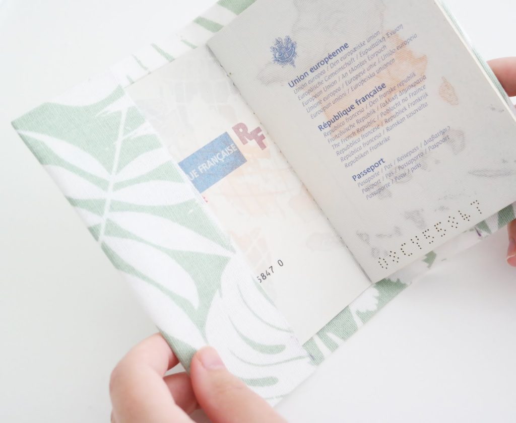 diy-passport-cover-couverture-passeport